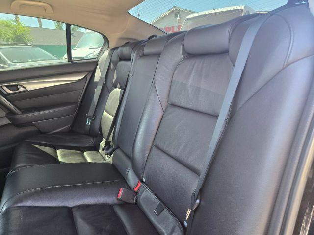 Photo of 2011 Black Acura TL
