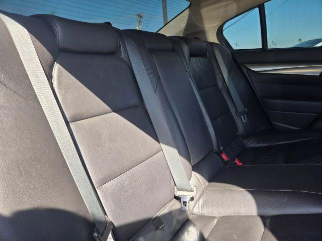 Photo of 2011 Black Acura TL