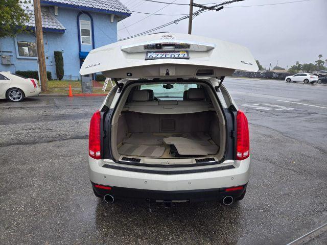 Photo of 2013 Gold Cadillac SRX