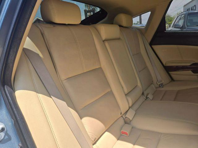 Photo of 2010 Blue Honda Accord Crosstour