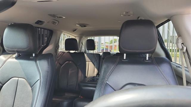Photo of 2019 Magnetic Grey Metallic Chrysler Pacifica