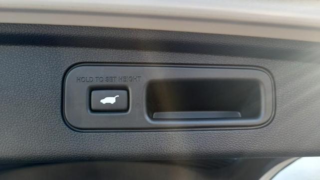 Photo of 2024 White Honda Odyssey
