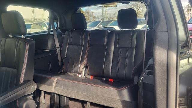 Photo of 2019 Silver Dodge Grand Caravan