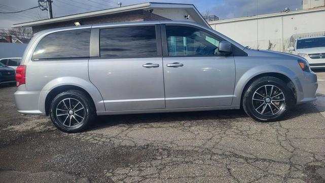 Photo of 2019 Silver Dodge Grand Caravan