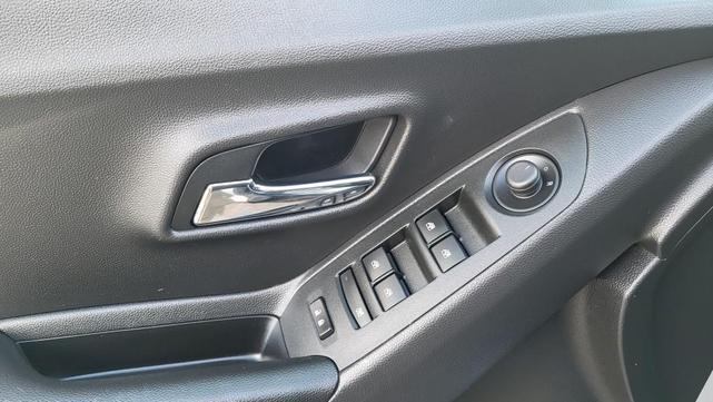 Photo of 2021 Silver Chevrolet Trax
