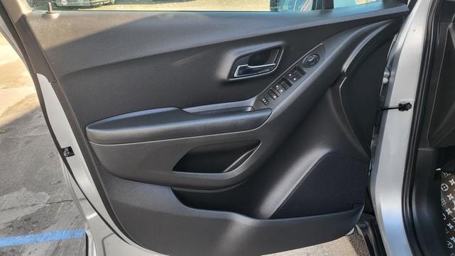 Photo of 2021 Silver Chevrolet Trax