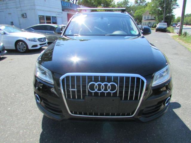Photo of 2016 Black Audi Q5