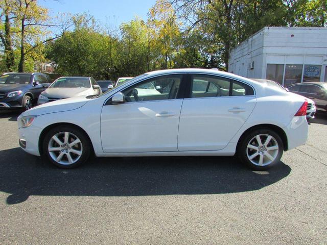 Photo of 2016 Ice White Volvo S60