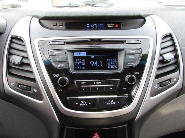 Photo of 2016 Lakeside Blue Hyundai ELANTRA