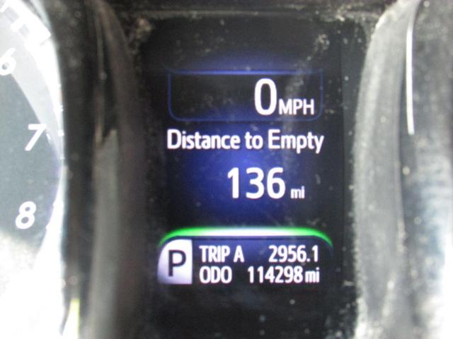 Photo of 2014 Silver Toyota Avalon