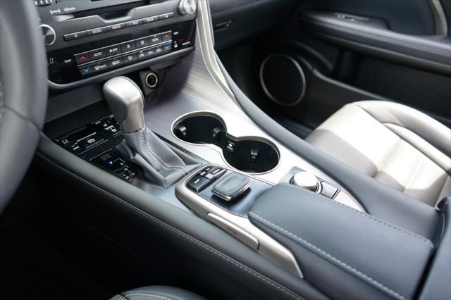 Photo of 2018 Silver Lexus RX 350