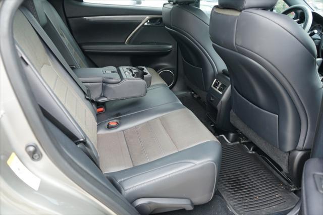 Photo of 2018 Silver Lexus RX 350