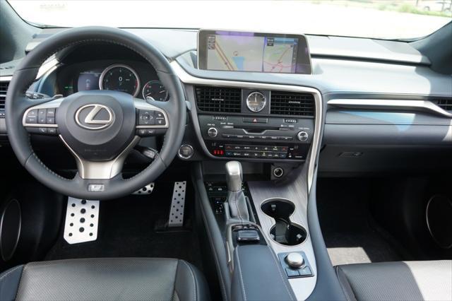 Photo of 2018 Silver Lexus RX 350