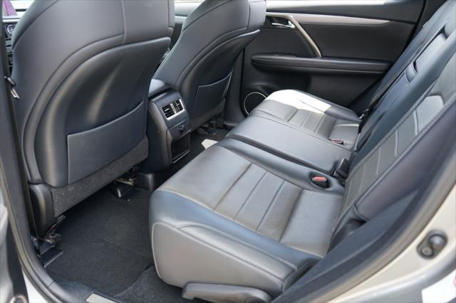 Photo of 2018 Silver Lexus RX 350