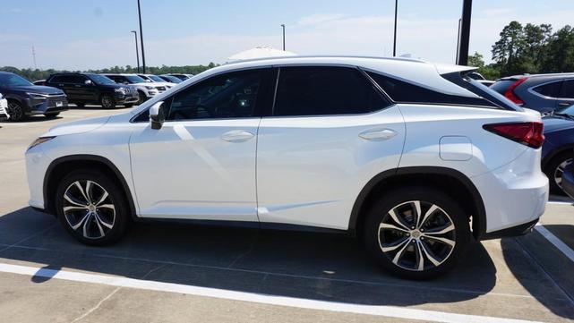 Photo of 2016 Eminent White Pearl Lexus RX 350