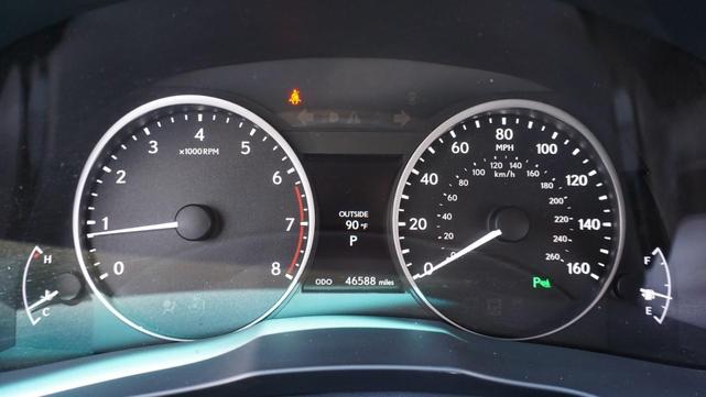 Photo of 2015 Silver Lexus ES 350
