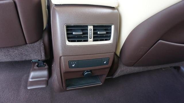 Photo of 2017 Silver Lining Metallic Lexus RX 350