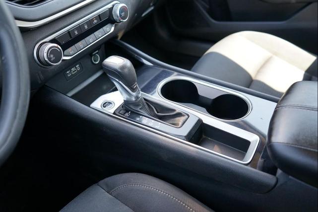 Photo of 2021 Super Black Nissan Altima