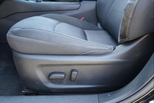 Photo of 2021 Super Black Nissan Altima