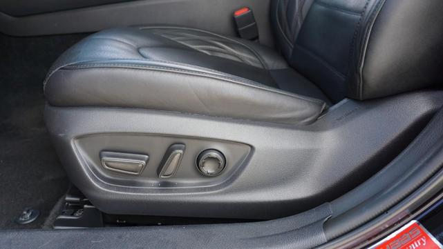 Photo of 2021 Opulent Amber Toyota Avalon