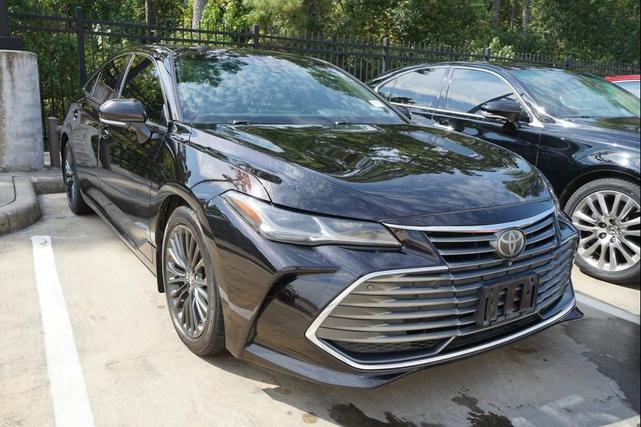 Photo of 2021 Opulent Amber Toyota Avalon