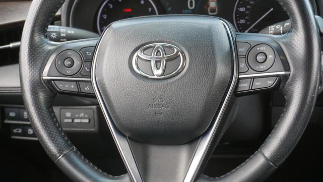 Photo of 2021 Opulent Amber Toyota Avalon