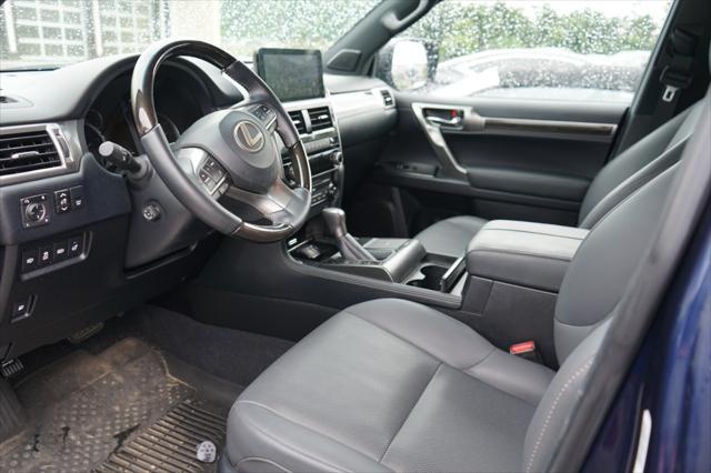 Photo of 2023 Nightfall Mica Lexus GX 460