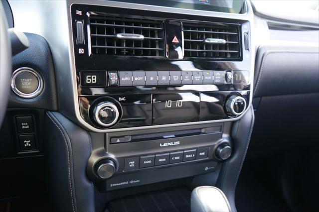 Photo of 2023 Nightfall Mica Lexus GX 460
