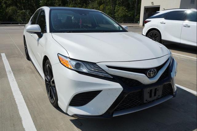 Photo of 2020 Wind Chill Pearl Toyota Camry