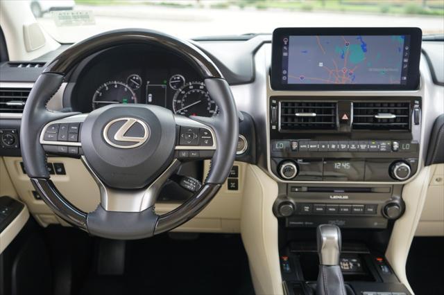 Photo of 2023 Eminent White Pearl Lexus GX 460