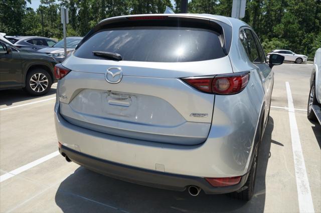 Photo of 2018 Sonic Silver Metallic Mazda CX-5