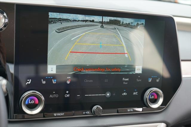 Photo of 2024 Nori Green Pearl Lexus RX 350