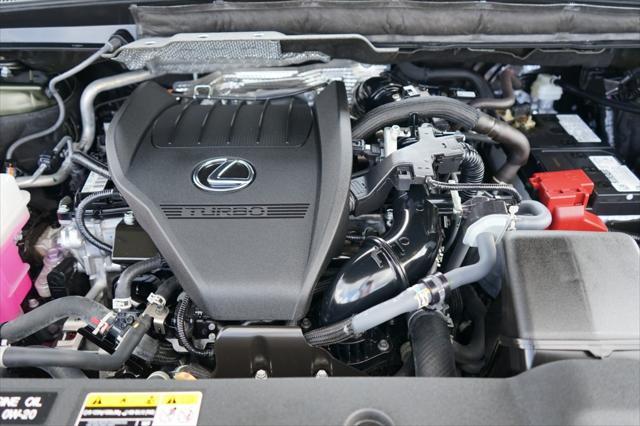 Photo of 2024 Nori Green Pearl Lexus RX 350