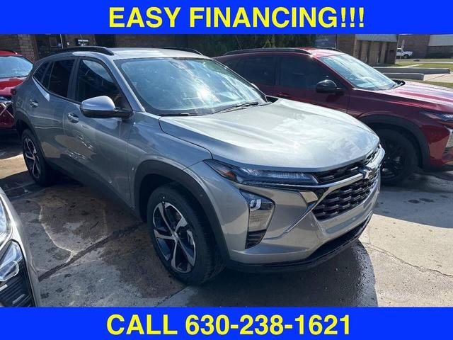Photo of 2025 Silver Chevrolet Trax