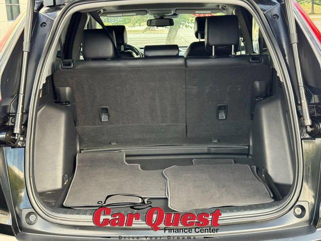 Photo of 2021 Crystal Black Pearl Honda CR-V