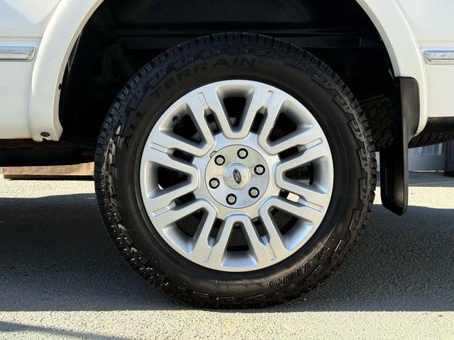 Photo of 2014 White Platinum Metallic Tri-Coat Ford F-150
