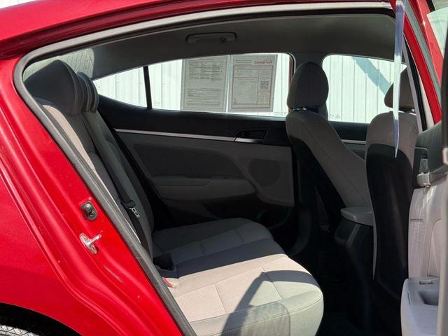 Photo of 2020 Scarlet Red Pearl Hyundai ELANTRA