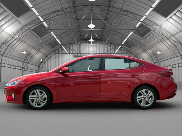 Photo of 2020 Scarlet Red Pearl Hyundai ELANTRA