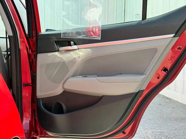 Photo of 2020 Scarlet Red Pearl Hyundai ELANTRA