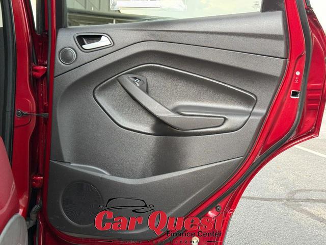 Photo of 2016 Ruby Red Metallic Tinted Clearcoat Ford Escape