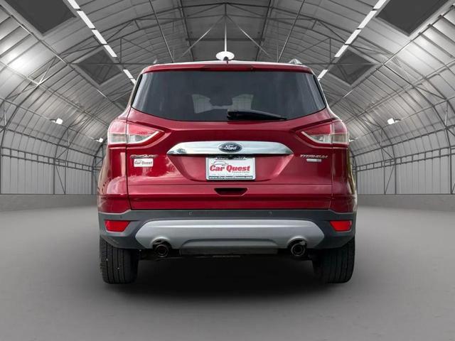 Photo of 2016 Ruby Red Metallic Tinted Clearcoat Ford Escape