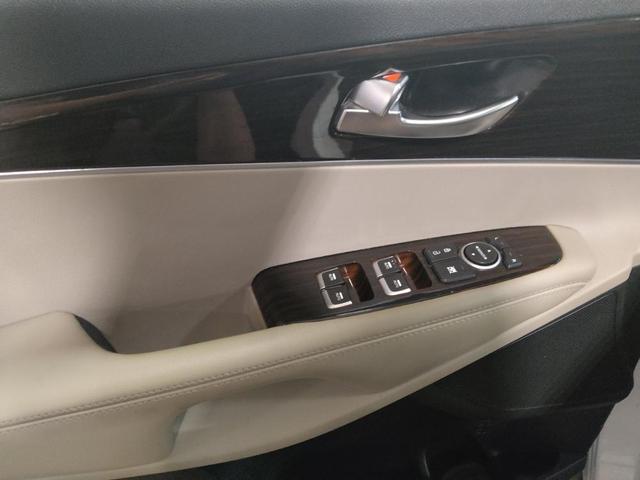 Photo of 2019 Snow White Pearl Kia Sorento