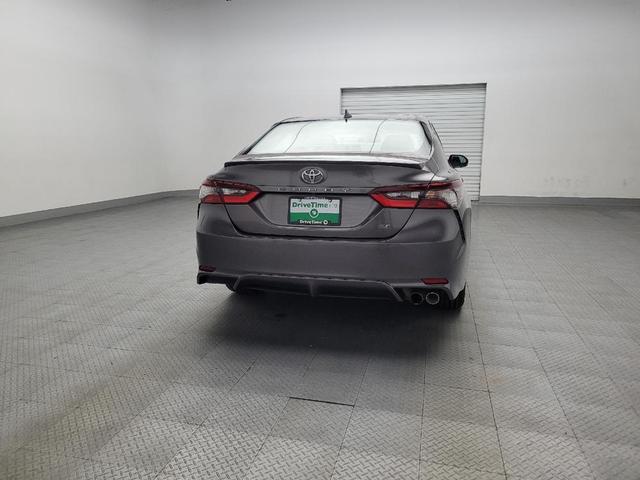 Photo of 2022 Gray Toyota Camry