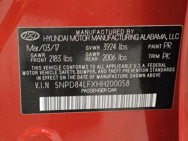 Photo of 2017 Scarlet Red Hyundai ELANTRA