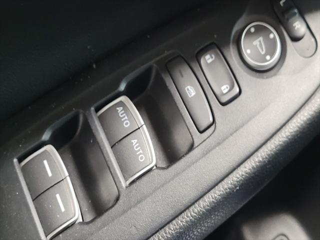 Photo of 2019 Still Night Pearl Honda Accord