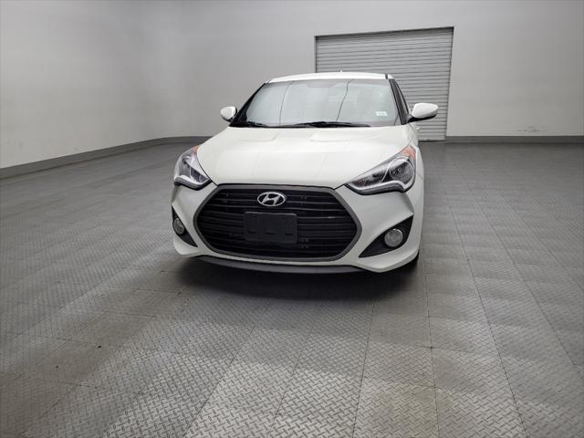 Photo of 2016 Elite White Hyundai Veloster