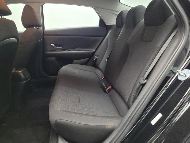 Photo of 2023 Onyx Black Hyundai ELANTRA