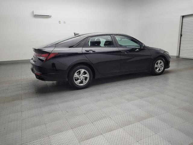 Photo of 2023 Onyx Black Hyundai ELANTRA