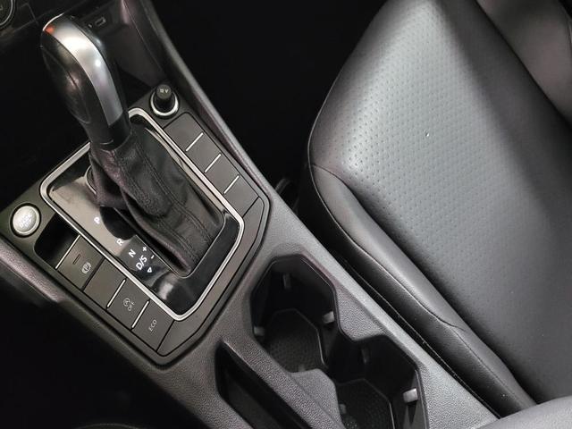 Photo of 2020 Blue Silk Metallic Volkswagen Jetta