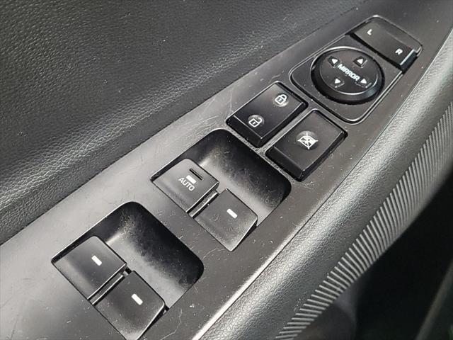 Photo of 2017 Coliseum Gray Hyundai TUCSON